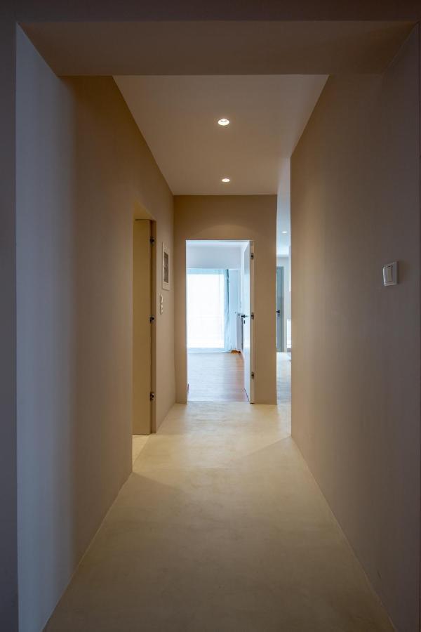 Hippocrates Apartment
