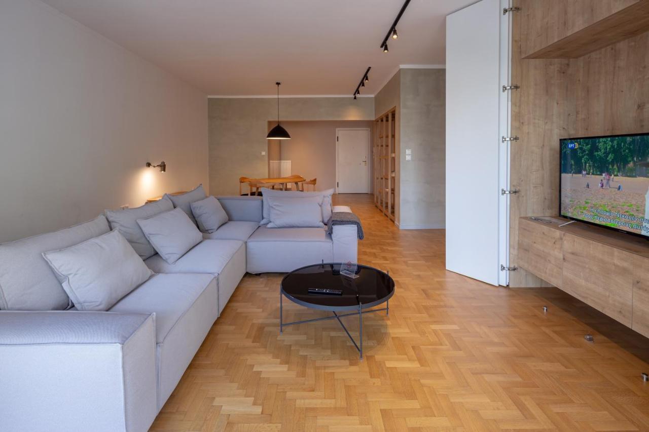 Hippocrates Apartment